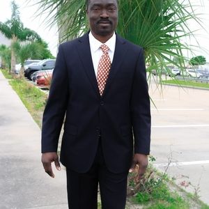 Meet your Posher, Abiodun